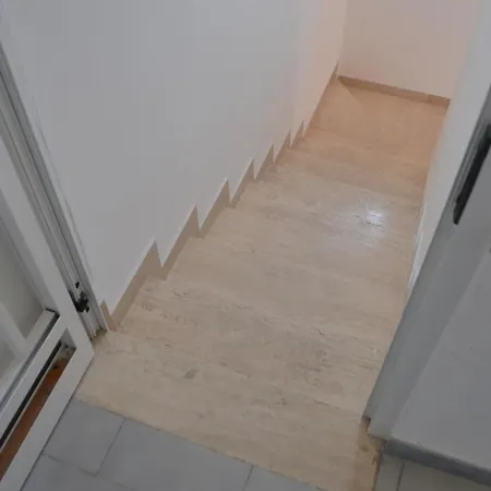Casa Con Clima Per 6 Ll79 *